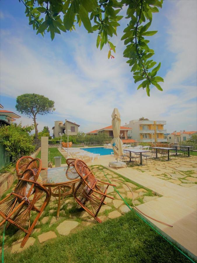 Cunda Kordon Otel Ayvalı Esterno foto