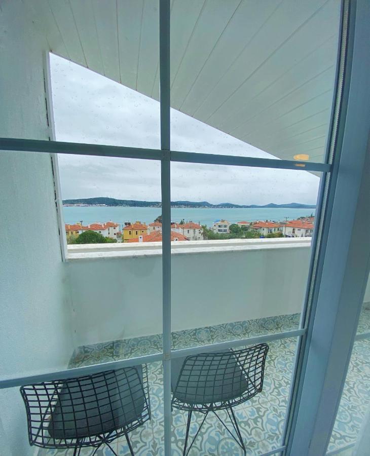 Cunda Kordon Otel Ayvalı Esterno foto
